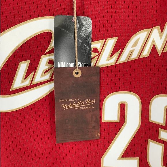Mitchell & Ness Men's Medium NBA Swingman Jersey Cavalier 03 Lebron James K19-5 - Picture 7 of 11